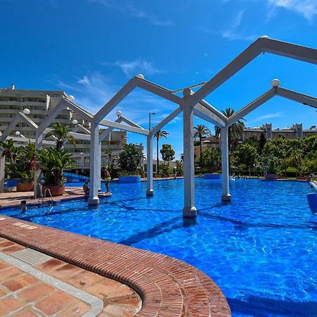 Benal Beach, Luxury Sea & Mountain View Beachside 1 Bedroom Apartment Benalmadena Exterior photo