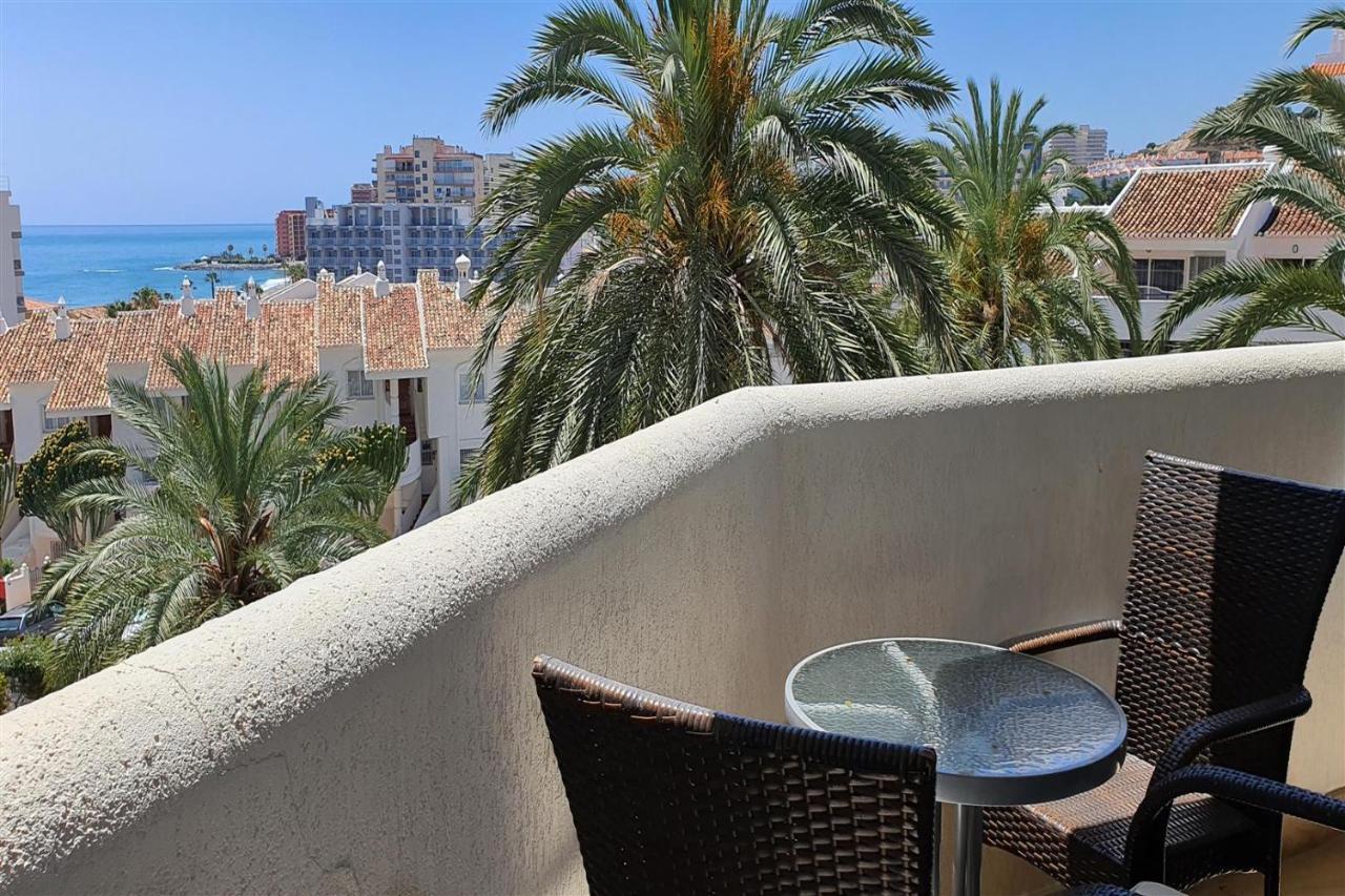 Benal Beach, Luxury Sea & Mountain View Beachside 1 Bedroom Apartment Benalmadena Exterior photo