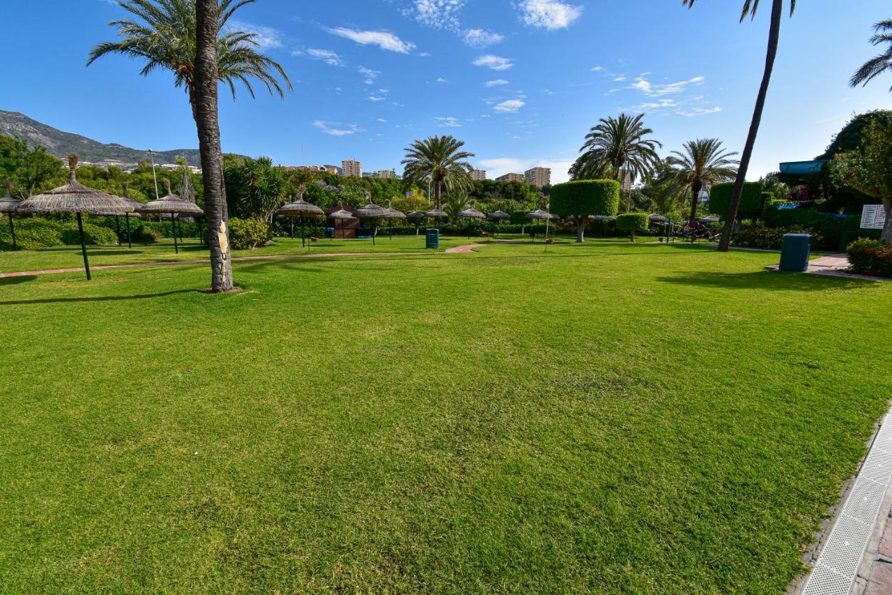 Benal Beach, Luxury Sea & Mountain View Beachside 1 Bedroom Apartment Benalmadena Exterior photo